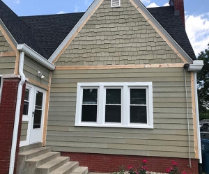 shake-siding-installation-1-300x250-1